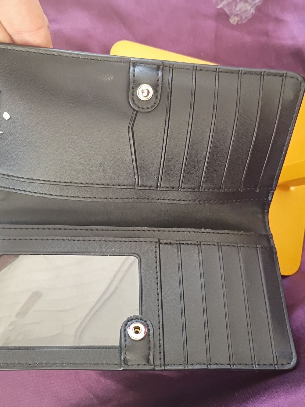 kate spade black leather wallet - Picture 6 of 10